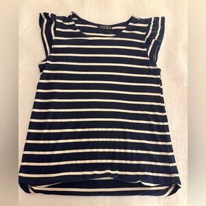 Staccato Short Sleeve Top in Navy and Cream Stripes